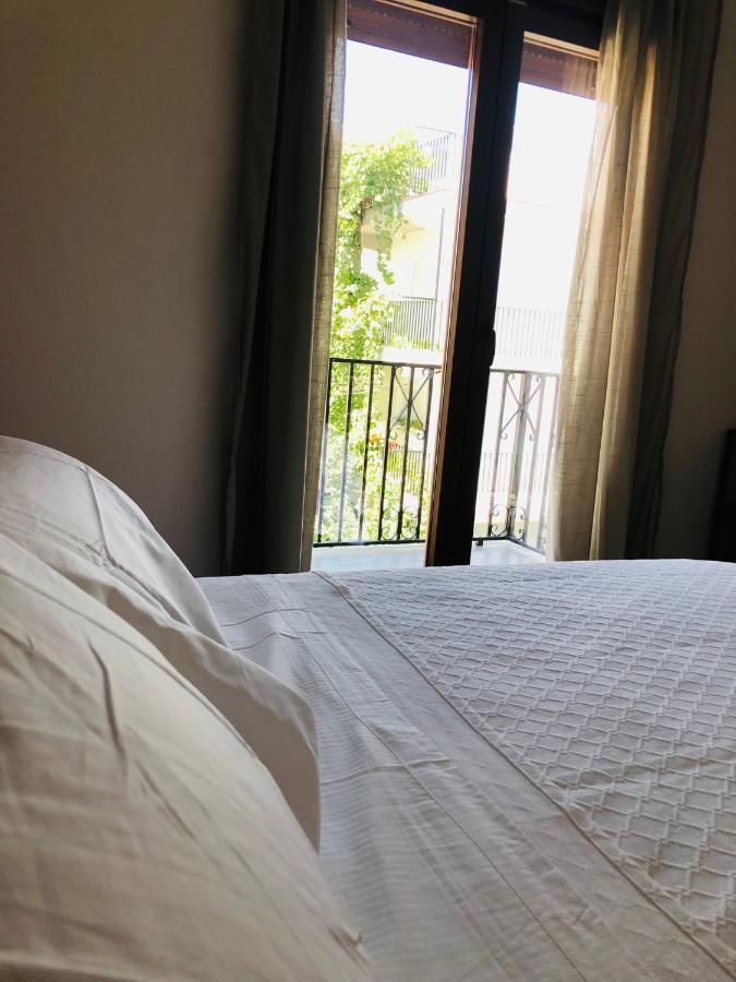 Hotel El Montoro Cádiar Esterno foto